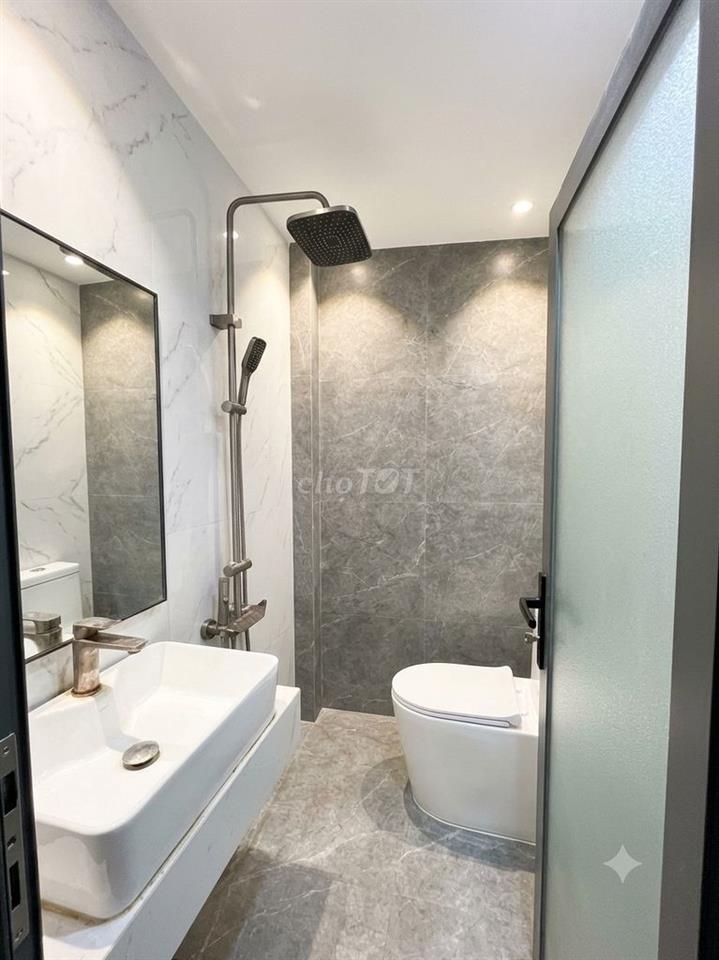 BÁN NHÀ HUỲNH TẤN PHÁT, QUẬN 7 – 2 TẦNG - 40M2– SỔ HỒNG RIÊNG – 3,7 TỶ