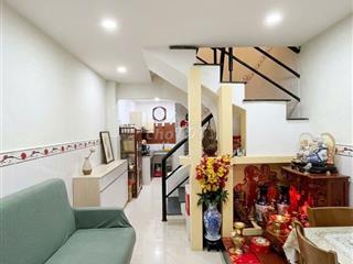 🔥 **BÁN NHÀ QUẬN 7 – 3 TẦNG – 3PN – SHR – GIÁ 2,8 TỶ TL**