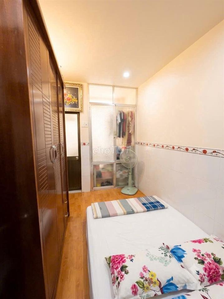 🔥 **BÁN NHÀ QUẬN 7 – 3 TẦNG – 3PN – SHR – GIÁ 2,8 TỶ TL**