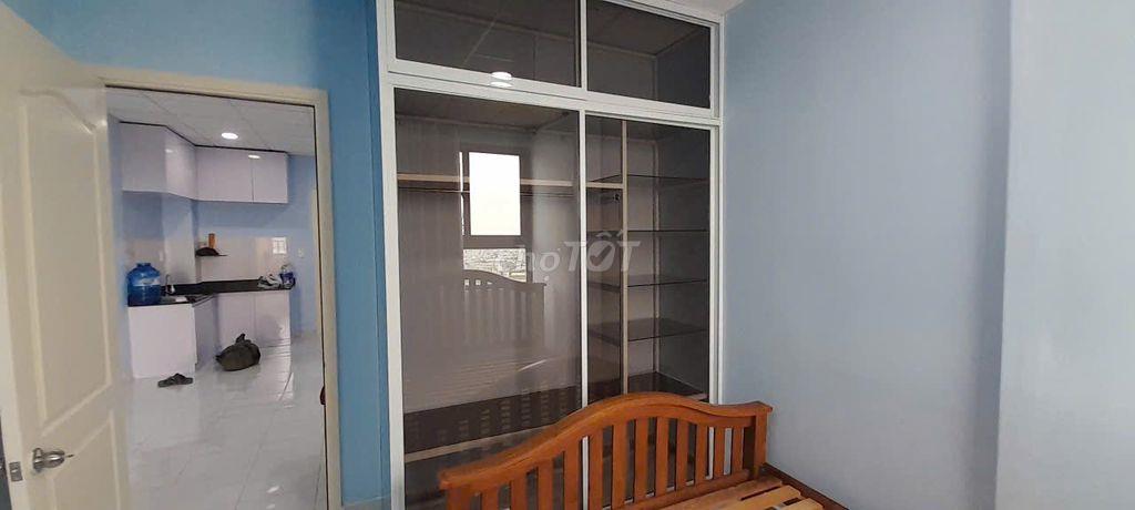 cần bán gấp căn hộ chung cư Vĩnh Lộc A