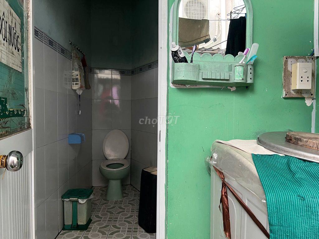 Phòng rộng, thoáng, an ninh thích hợp học hành, nghĩ ngơi yên tĩnh