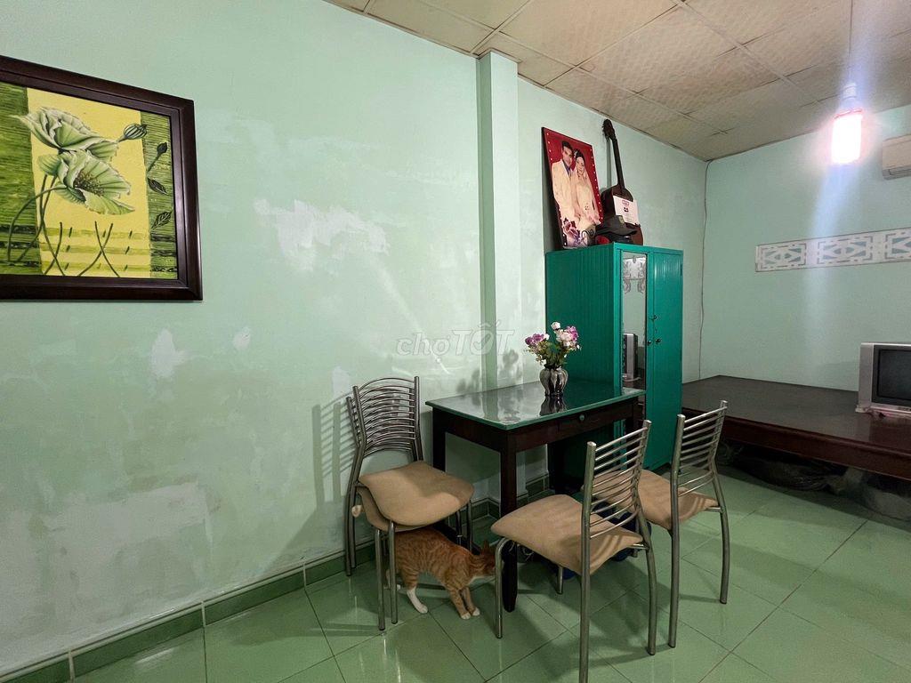Phòng rộng, thoáng, an ninh thích hợp học hành, nghĩ ngơi yên tĩnh