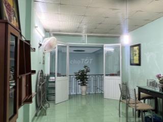 Phòng rộng, sạch sẽ, an ninh, ưu đãi sinh viên nữ