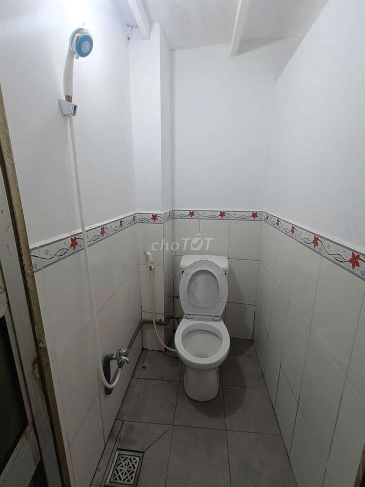 TRỌ GIÁ RẺ NHẬN XE ĐIỆN KẾ BÊN LÂM VĂN BỀN