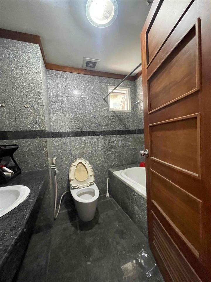 chỉ hơn 4trieu là vào ở ngay tiện ích đầy đủ, giao thông thuận tiện