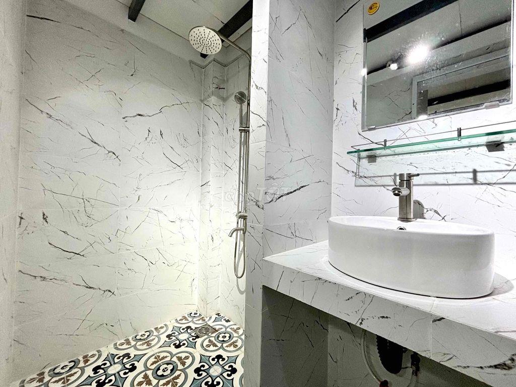 Phòng Duplex Full Nội Thất Kế Bên Tôn Đức Thắng ĐH Mở OU và TNMT RMIT
