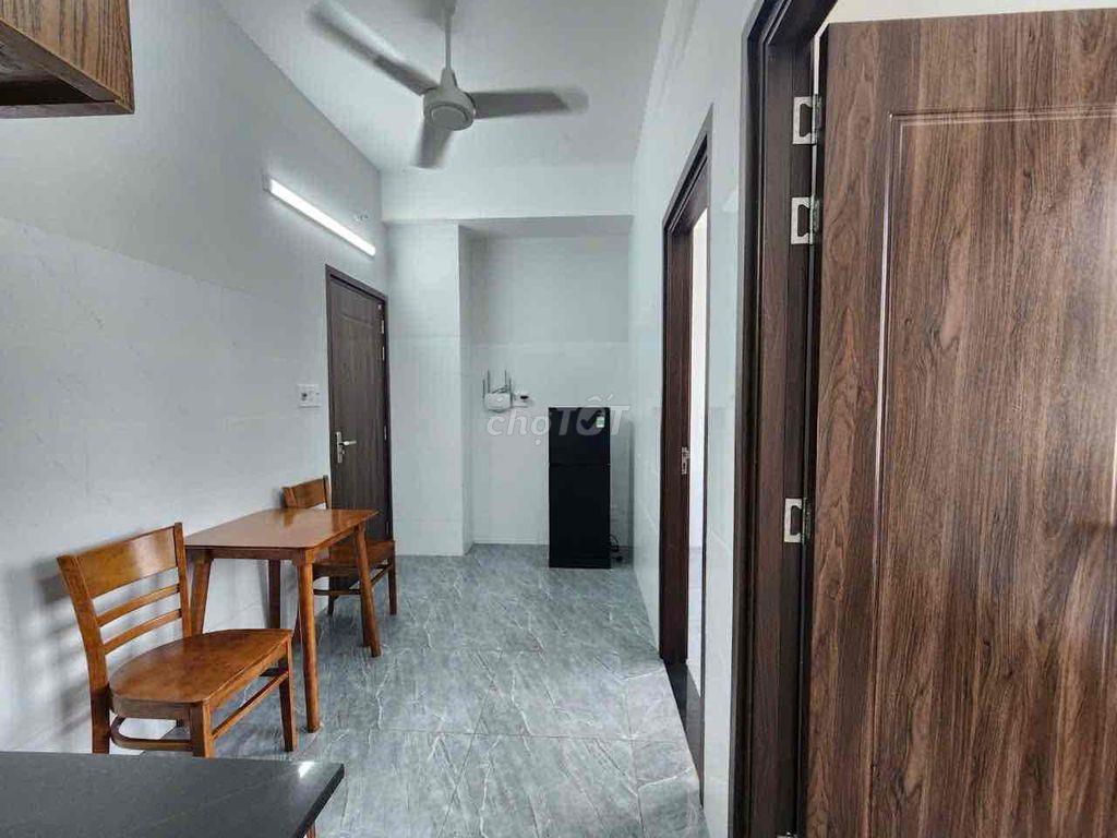 2PN FULL NT TRONG CHDV SỊN Ở TRUNG TÂM QUẬN 7 KẾ BÊN UFM NTT PMH Q4