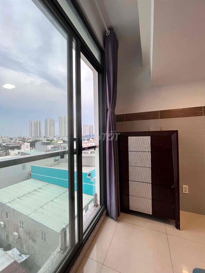 DUPLEX 1 PN CỬA SỔ BAN CÔNG THOÁNG GẦN UFM SGU TDT RMIT Q5 Q3