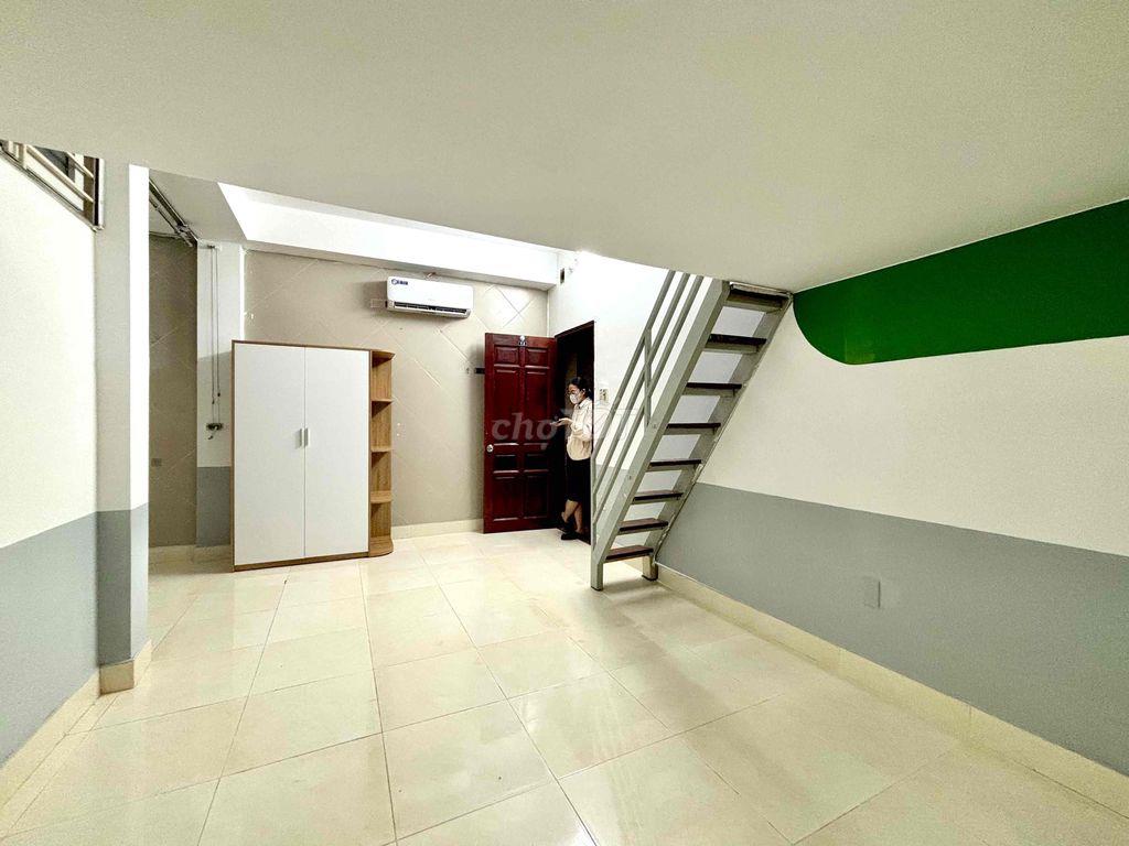 Phòng Full NT TRỆT Siêu Rộng 40m2 Máy Giặt Riêng - Gần UFM KCX Quận 4