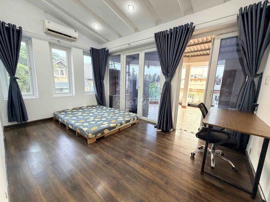 PHÒNG BAN CÔNG SIÊU TO KDC TRUNG SƠN - GẦN QUẬN 5 TDTU RMIT LOTTE