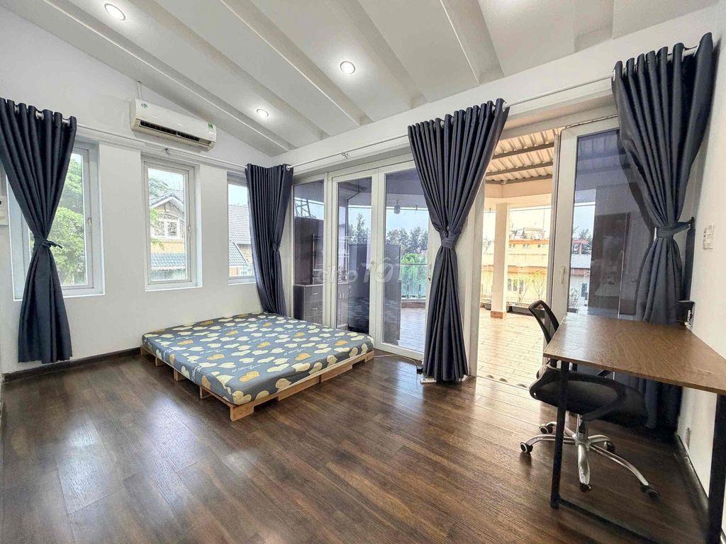 PHÒNG BAN CÔNG SIÊU TO KDC TRUNG SƠN - GẦN QUẬN 5 TDTU RMIT LOTTE