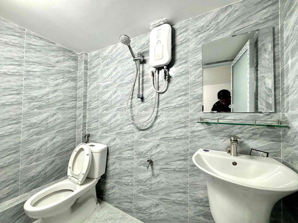 PHÒNG SÊU TO GÁC BỰ CHÀ BÁ 😙 - FULL NT - GẦN PHÚ MỸ HƯNG, PHÚ XUÂN KCX