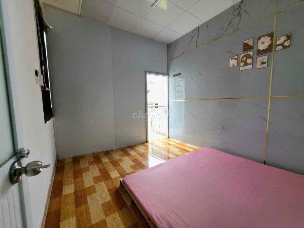 2PN SIÊU RỘNG FULL NT - GẦN PHÚ MỸ HƯNG KCX UFM QUẬN 4 NGUYỄN THỊ THÂP