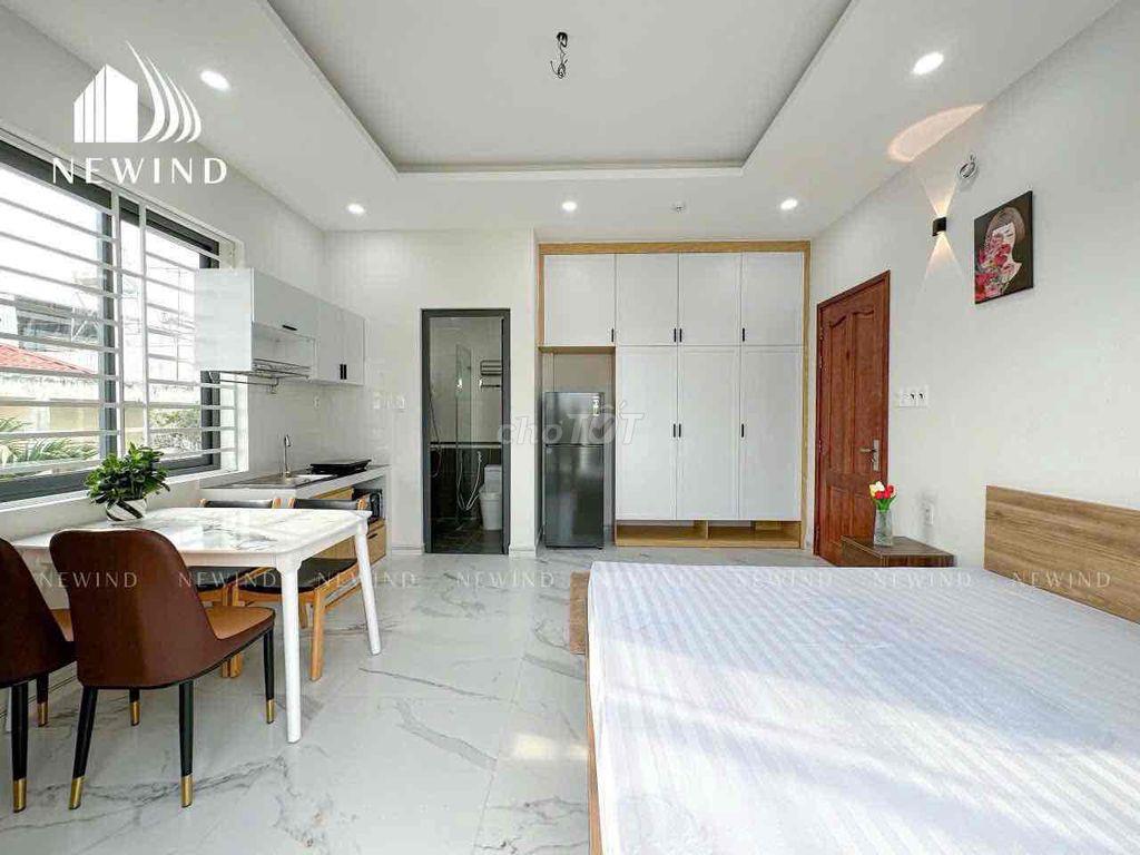 Căn hộ 30m2 ban công view cực rộng, thoáng.