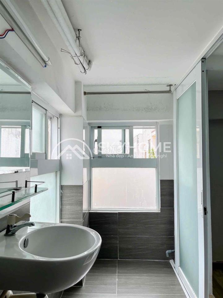 Cho thuê nhà trọ trung tâm Q7 Nhận thú cưng, xe điện, gác cao,mặt đất