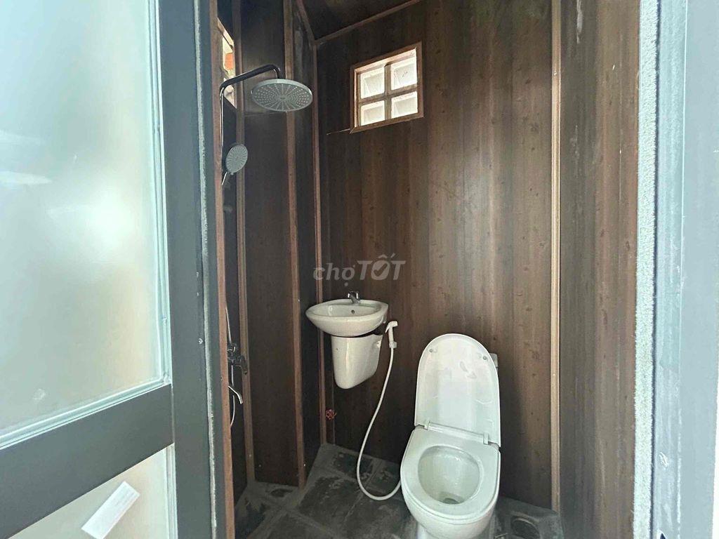 CHO THUÊ PHÒNG STUDIO FULL NỘI THẤT CÓ CỬA SỔ LỚN CHO SINH VIÊN