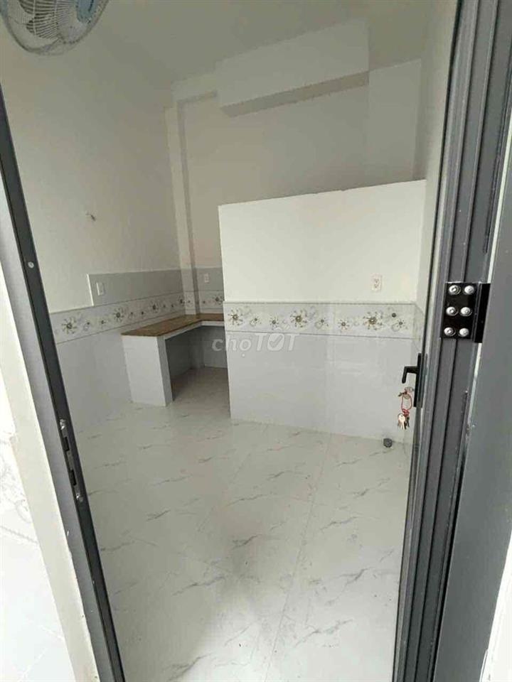 Cho thuê phòng trọ mới xây Đào Tông Nguyên - Kho C