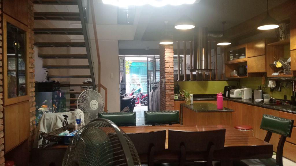 Cho thuê Nguyên Căn nhà Hẻm 162 xe Hơi Phan Đăng Lưu 