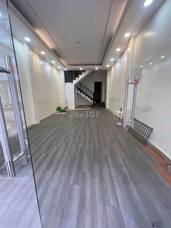 Cho thuê nguyên căn 90 Hoa Lan, Phú Nhuận