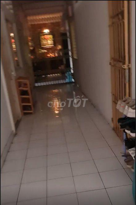 Bán chung cư 2PN, 1P khách, bếp, diện tích sử dụng 55m2, lô C
