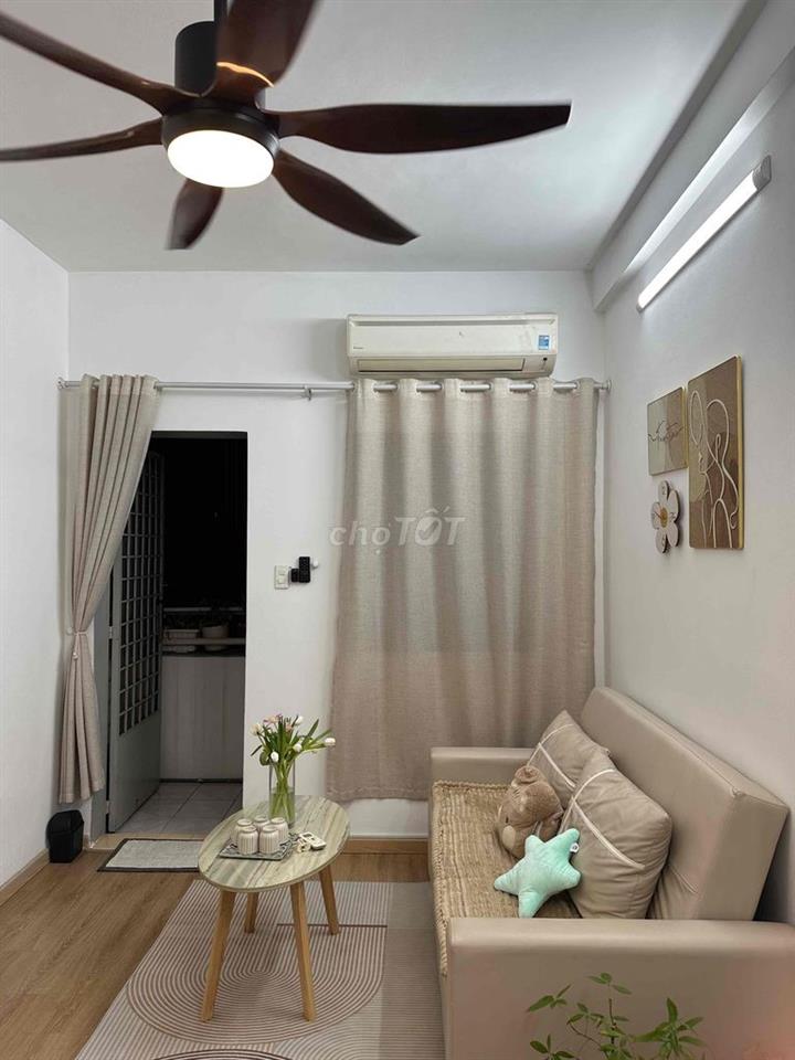 Bán căn hộ chung cư 43 Hồ Văn Huê đầy đủ nội thất