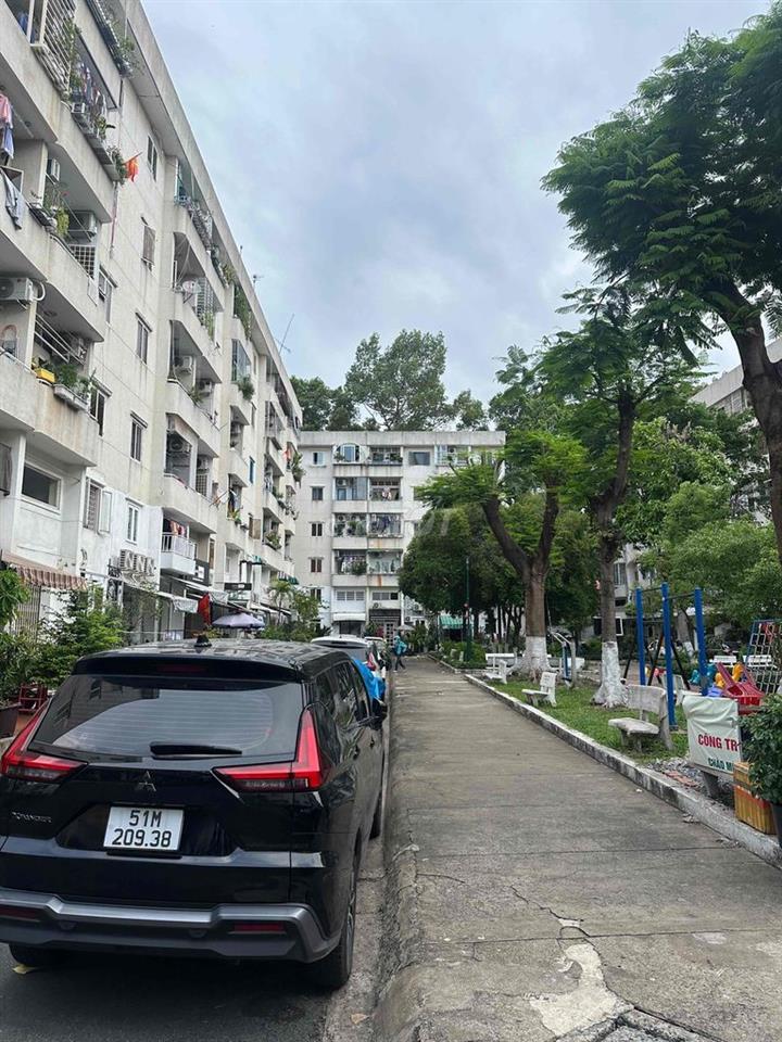 Bán căn hộ chung cư 43 Hồ Văn Huê đầy đủ nội thất