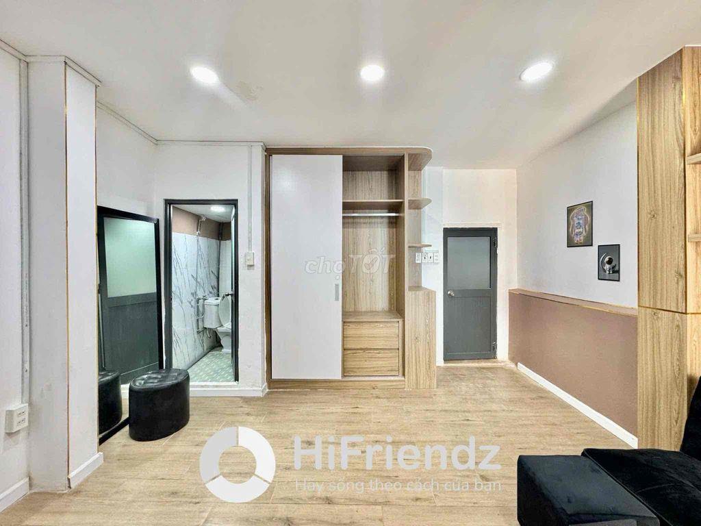 STUDIO BANCOL TÁCH BẾP SIUU ĐẸP NGAY NGUYỄN VĂN TRỔI