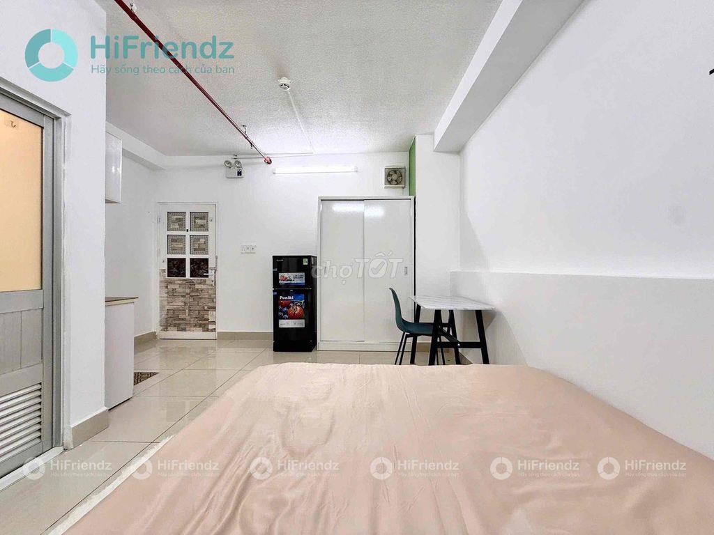 STUDIO FULL NỘI THẤT CÓ THANG MÁY NGAY NGUYỄN VĂN TRỔI