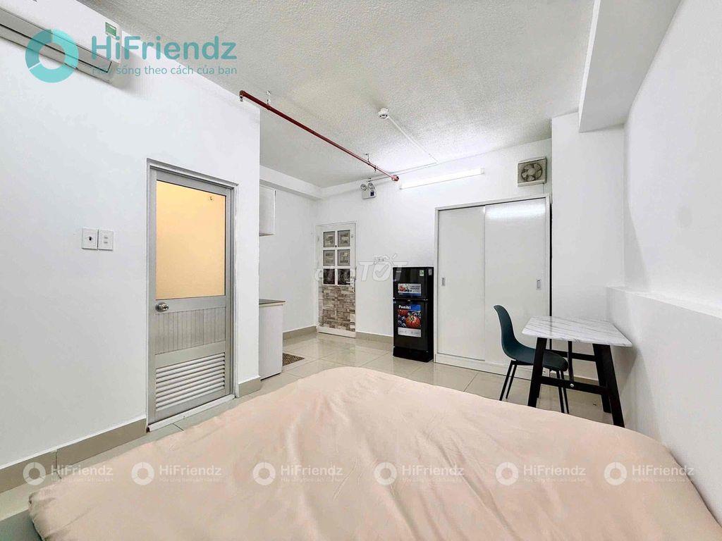 STUDIO FULL NỘI THẤT CÓ THANG MÁY NGAY NGUYỄN VĂN TRỔI