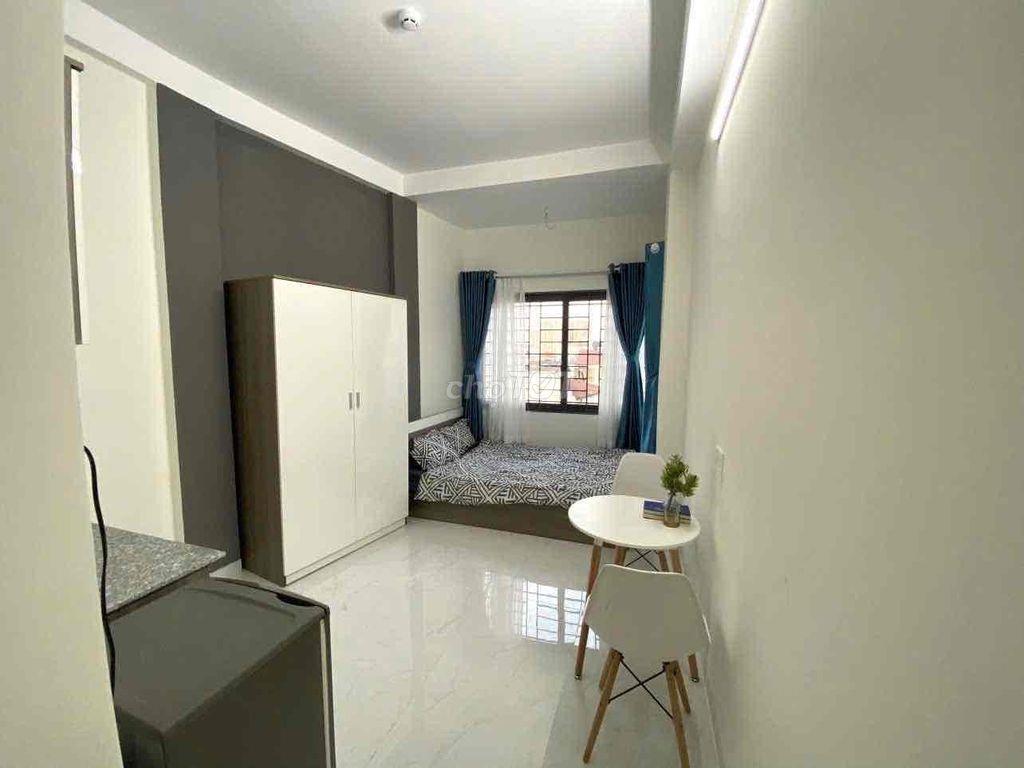 STUDIO FULL NỘI THẤT CỬA SỔ TRỜI NGAY NGUYỄN ĐÌNH CHIỂU
