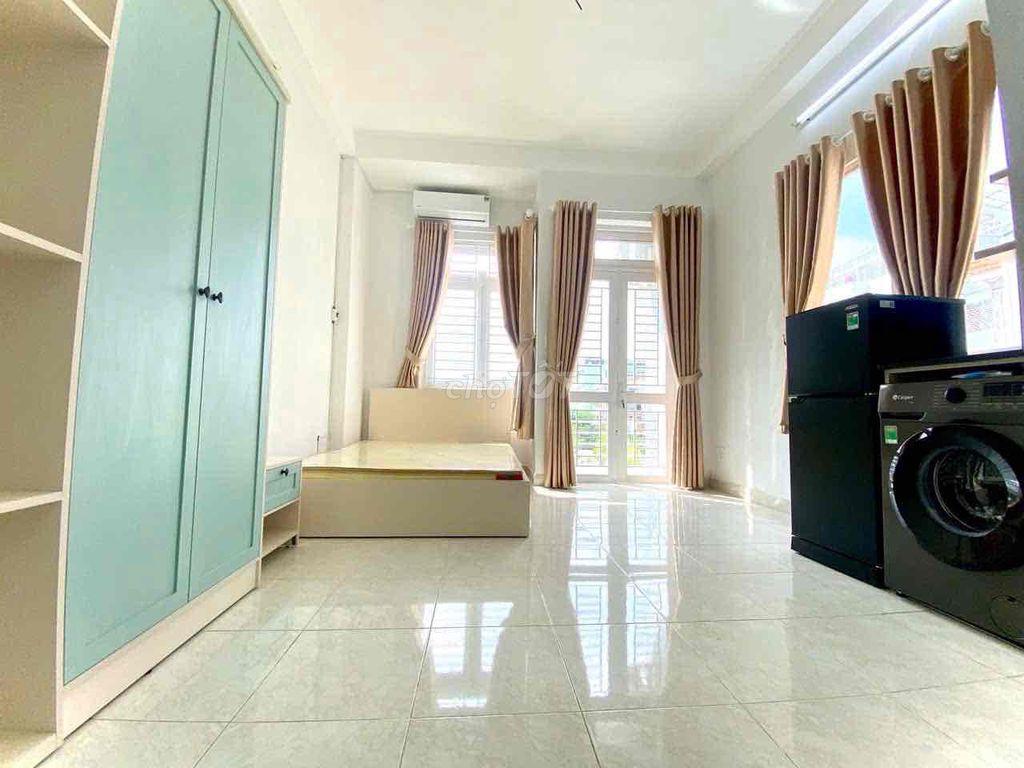 STUDIO BANCOL MÁY GIẶT RIÊNG NGAY CÔNG VIÊN LÊ THỊ RIÊNG