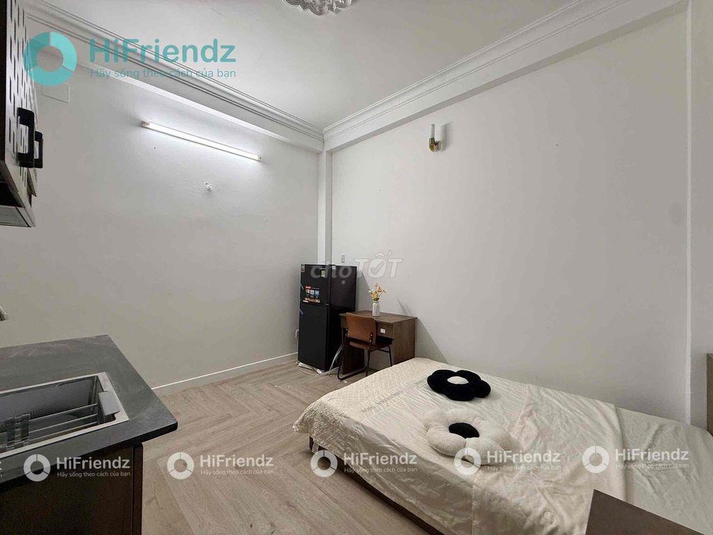 STUDIO FULL NỘI THẤT CÓ CỬA SỔ NGAY TRÀ KHÚC