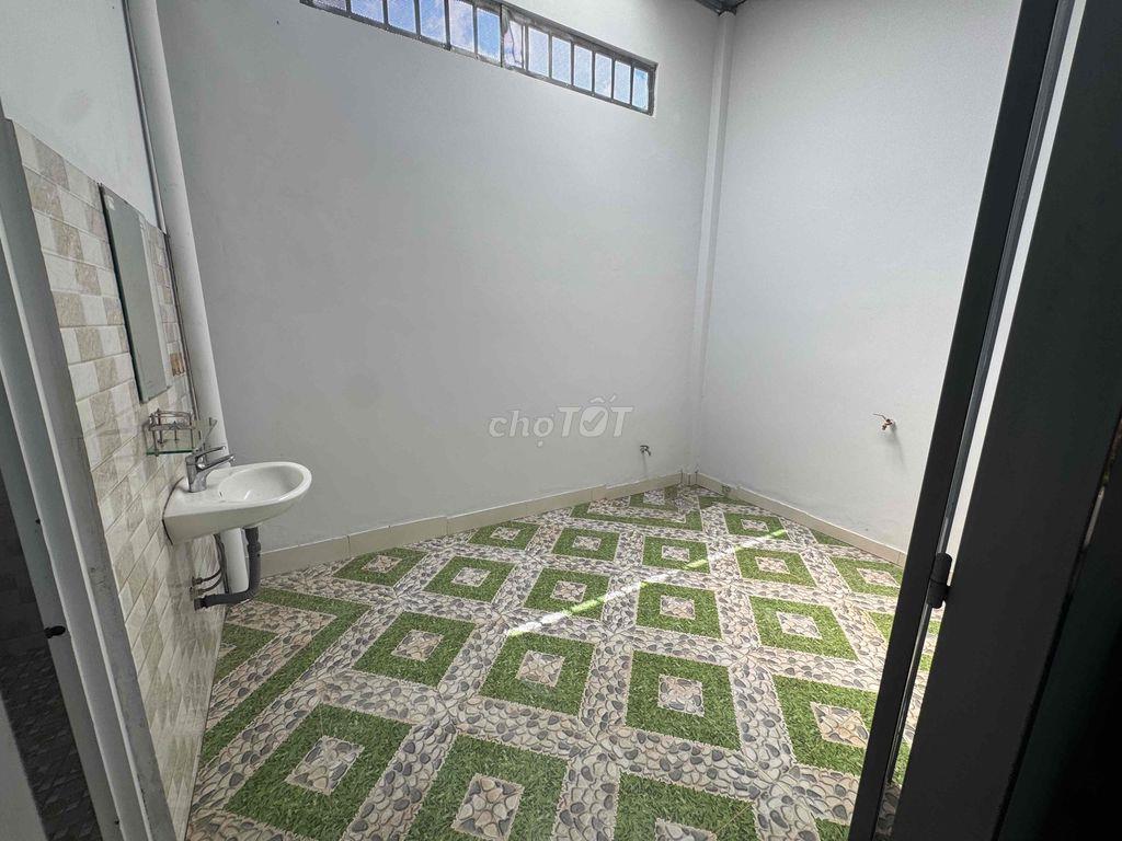 NHÀ ĐẸP MỚI RỘNG HẺM XE HƠI NHÀ NỞ HẬU 6m2