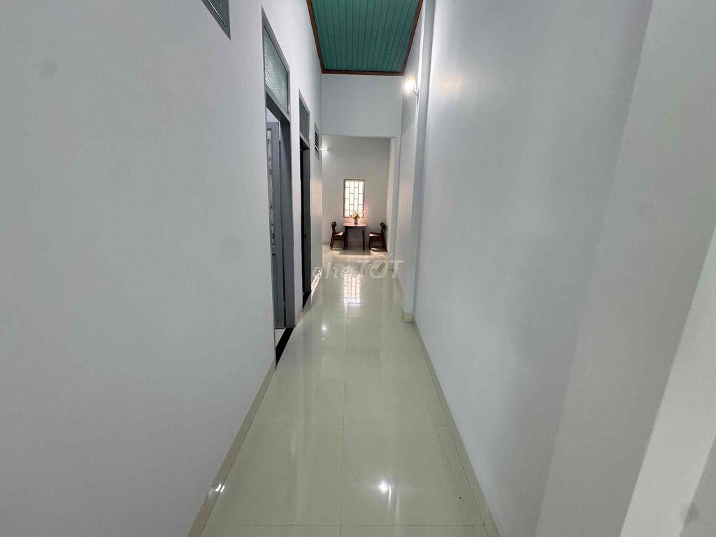 NHÀ ĐẸP MỚI RỘNG HẺM XE HƠI NHÀ NỞ HẬU 6m2