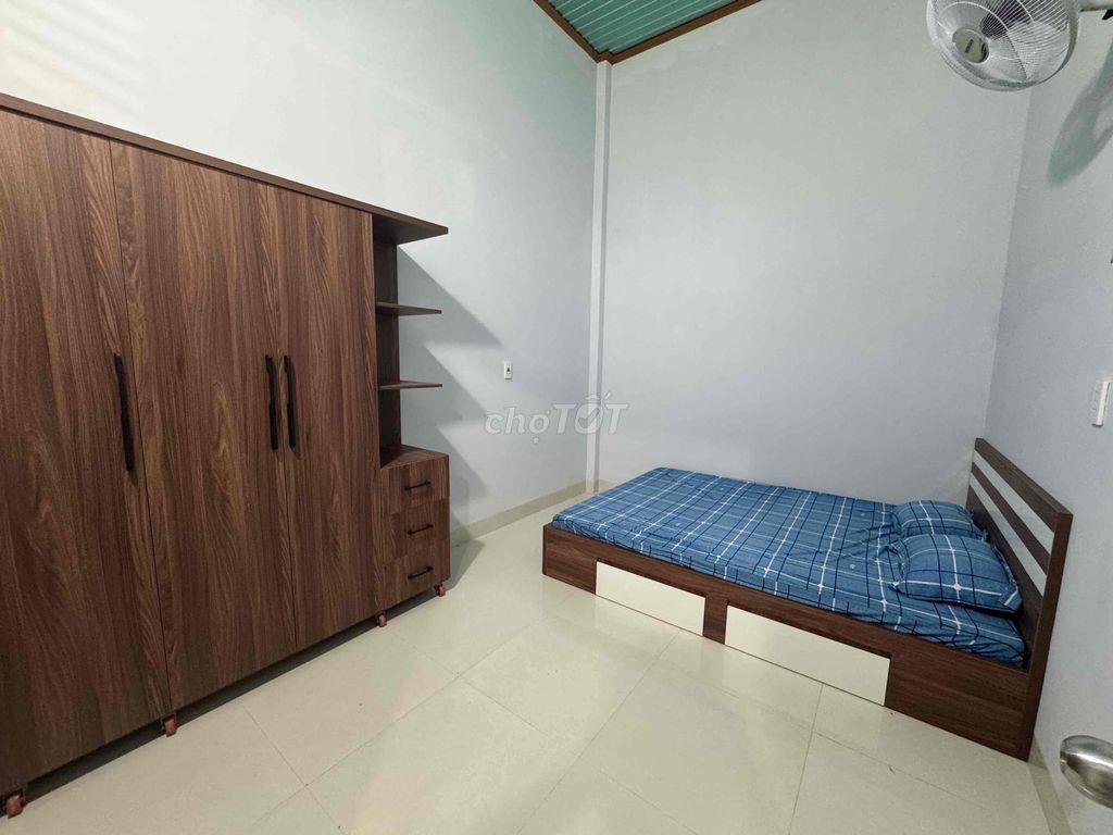 NHÀ ĐẸP MỚI RỘNG HẺM XE HƠI NHÀ NỞ HẬU 6m2