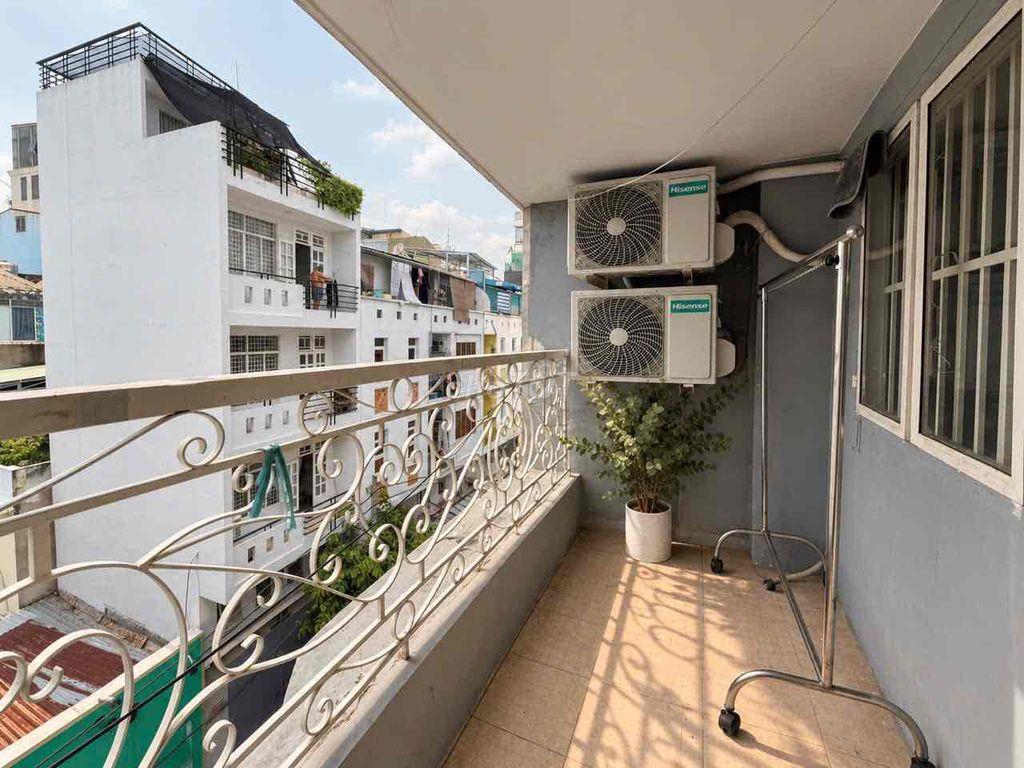 2 PHÒNG NGỦ FULL NT NGAY KHU PHAN XÍCH LONG - HOA LAN
