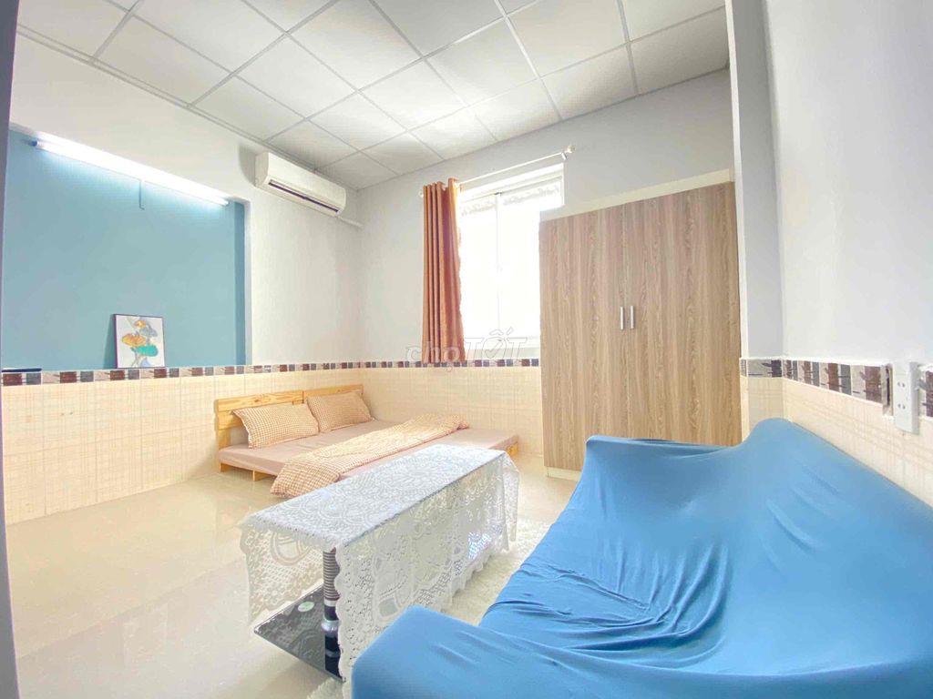 1 PHÒNG NGỦ TÁCH BẾP CỬA SỔ NGAY HỒ VĂN HUÊ