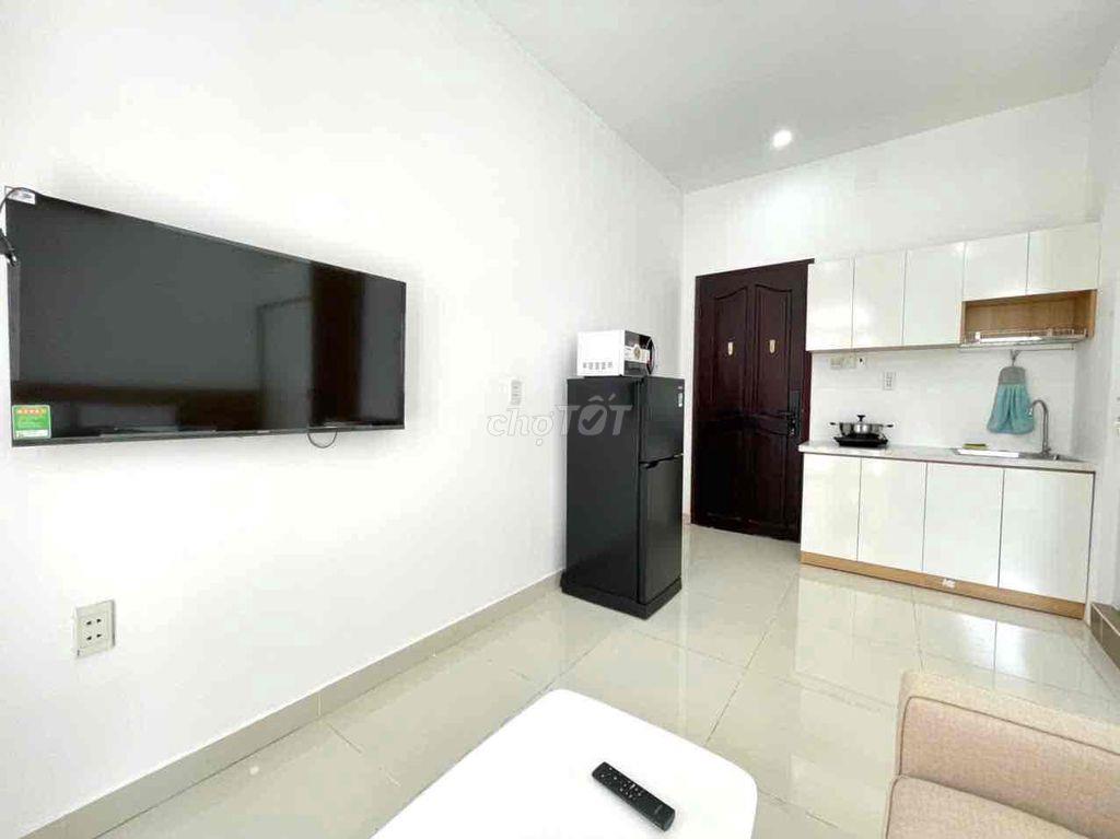 CĂN HỘ DỊCH VỤ FULL NỘI THẤT NEW NẰM TẠI TRUNG TÂM PHÚ NHUẬN