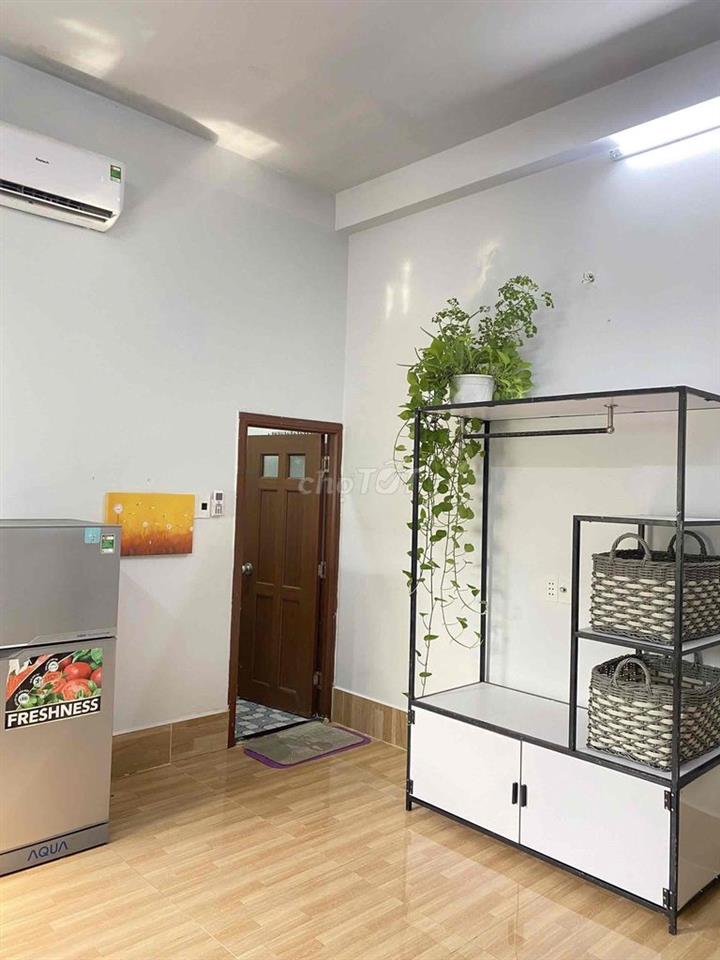 STUDIO CỬA SỔ TRỜI - THANG MÁY - NGÃ TƯ PHÚ NHUẬN - HỒ VĂN HUÊ