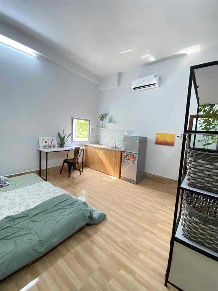 STUDIO CỬA SỔ TRỜI - THANG MÁY - NGÃ TƯ PHÚ NHUẬN - HỒ VĂN HUÊ