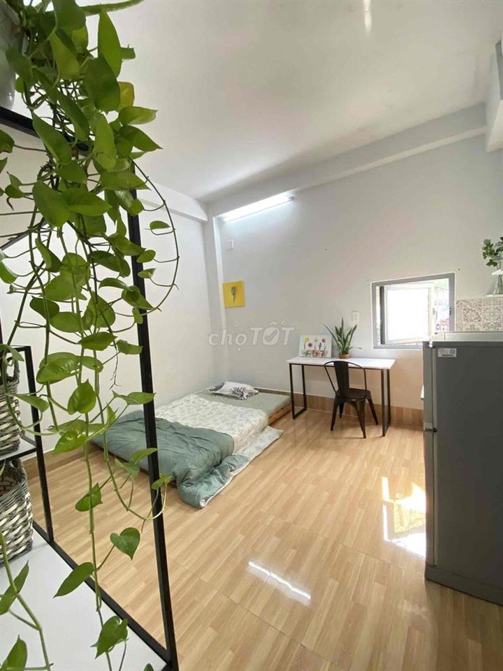 STUDIO CỬA SỔ TRỜI - THANG MÁY - NGÃ TƯ PHÚ NHUẬN - HỒ VĂN HUÊ