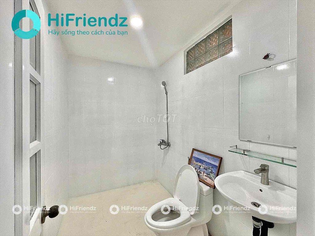 STUDIO BANCOL - NGAY PHAN XÍCH LONG - HOA HỒNG - TRƯỜNG SA HOÀNG SA