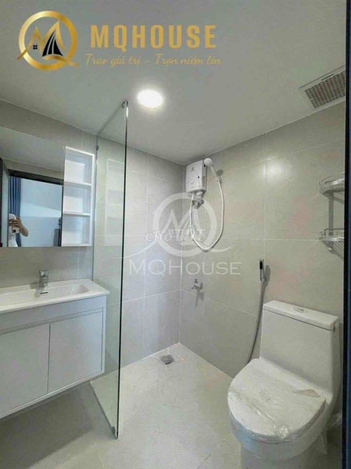 DUPLEX CỬA SỔ TRỜI - IUH, VAA, UFM, VHU - THANG MÁY - HOÀNG VĂN THỤ