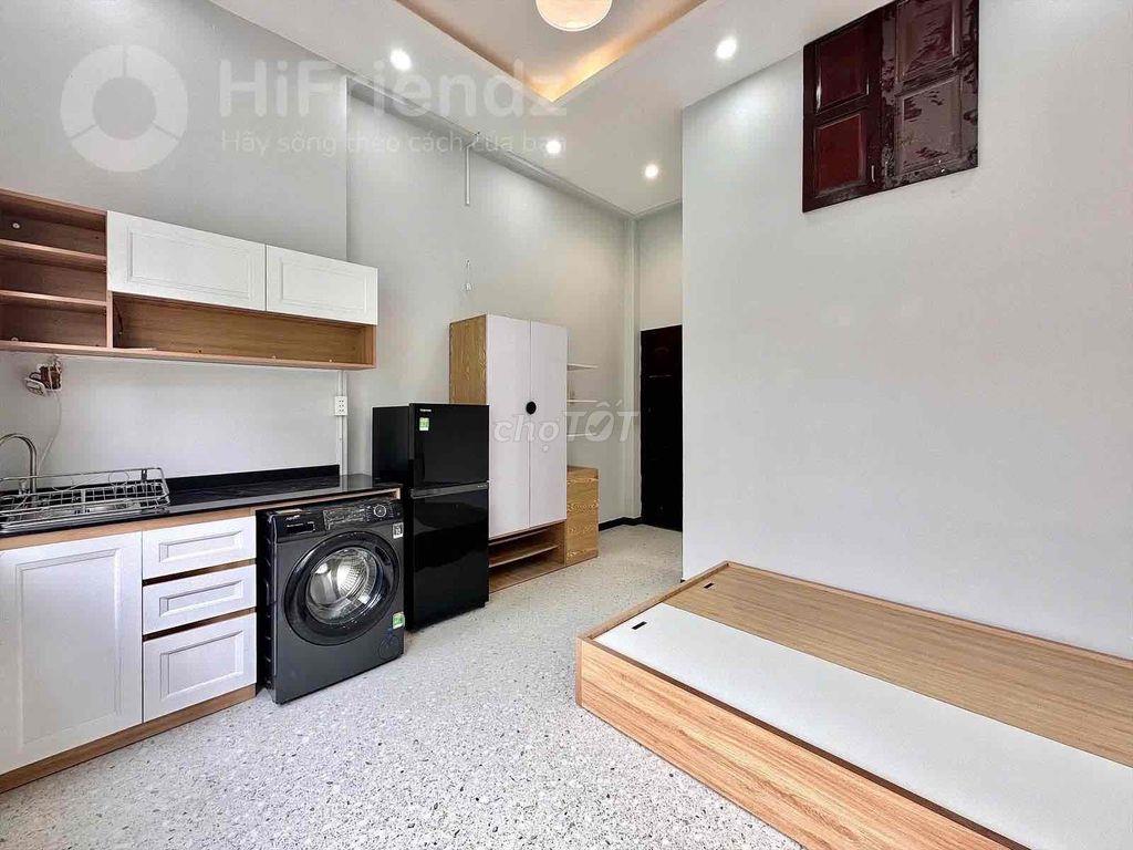STUDIO CỬA SỔ TRỜI - NHÀ GA T3 - HIU, GDU, VAA, HCMUNRE, VGU