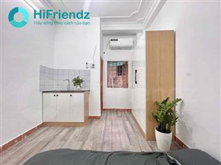 STUDIO CỬA SỔ TRỜI - NGÃ TƯ PHÚ NHUẬN - NGUYỄN TRỌNG TUYỂN