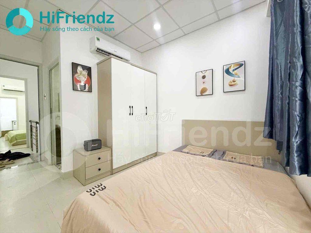 BANCOL XỊN XÒ NGAY BỜ KÈ HOÀNG SA TRƯỜNG SA