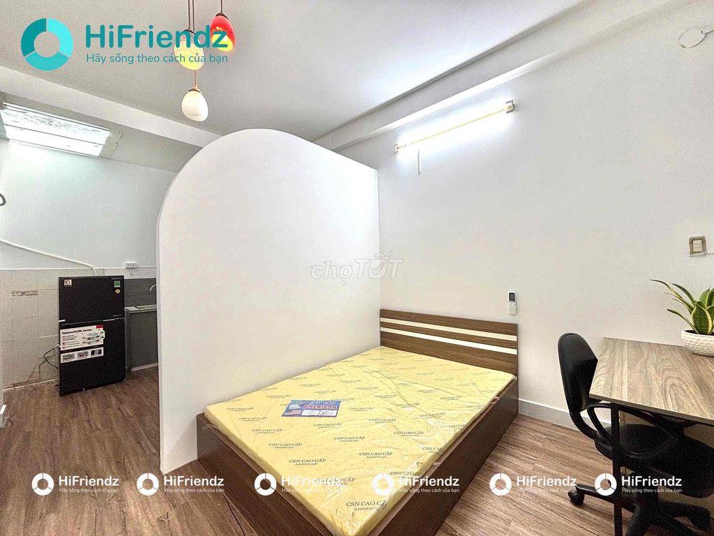 STUDIO BANCOL NGAY CÔNG VIÊN HOÀNG VĂN THỤ