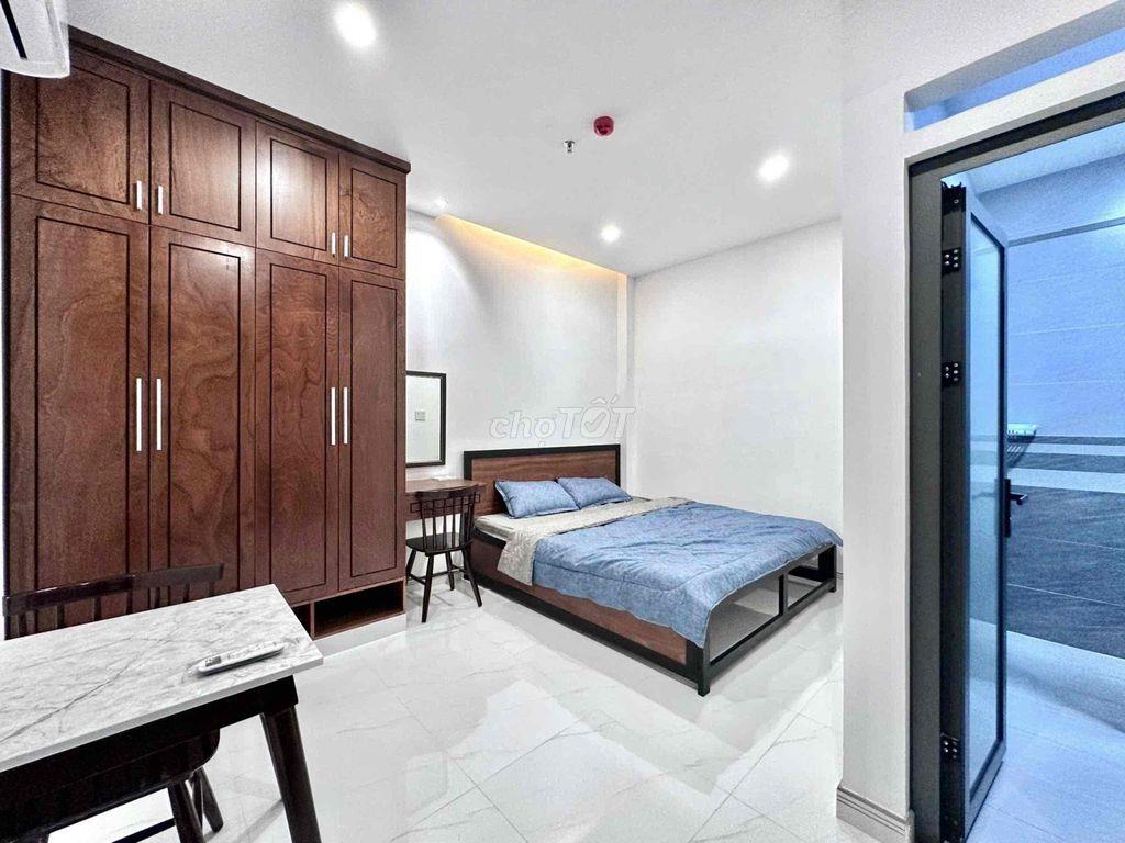 CHDV BANCOL NGAY CÔNG VIÊN HOÀNG VĂN THỤ