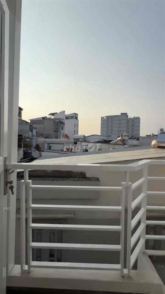 STUDIO BANCOL NGAY BỜ KÈ HOÀNG SA TRƯỜNG SA