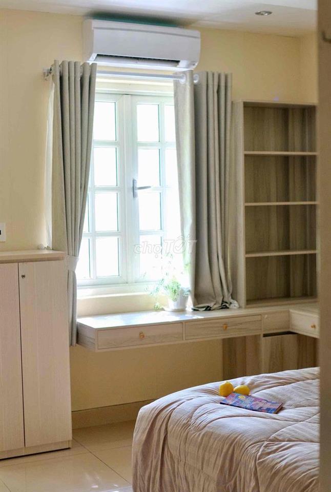 STUDIO BANCOL NGAY CÔNG VIÊN HOÀNG VĂN THỤ